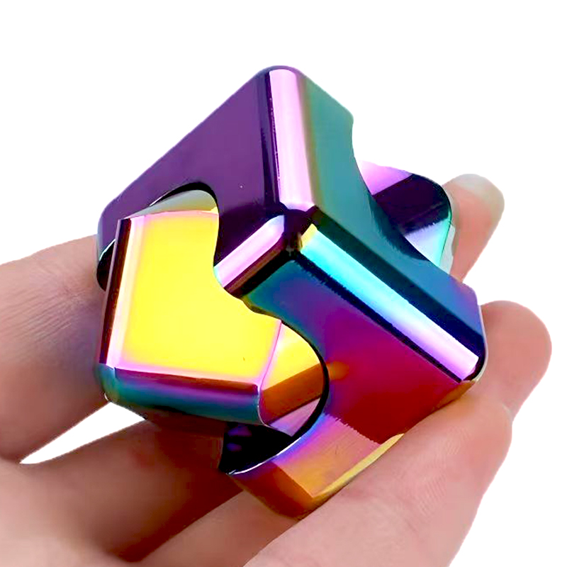 Cool Office Tech Gadgets - Cube Fidget Spinner Infini Carré en