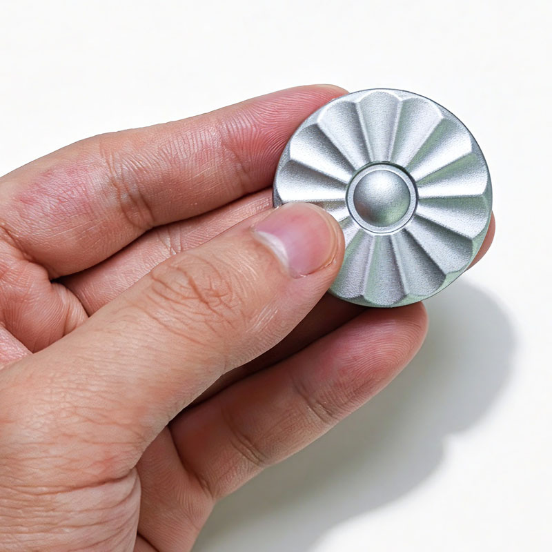 Petal Magnetic Haptic Coin Fid - Cool Office Tech Gadgets avis et prix